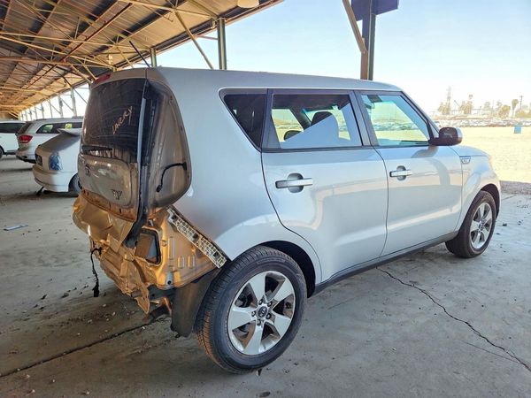 2017 KIA SOUL Base