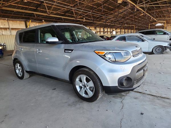 2017 KIA SOUL Base