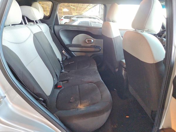 2017 KIA SOUL Base
