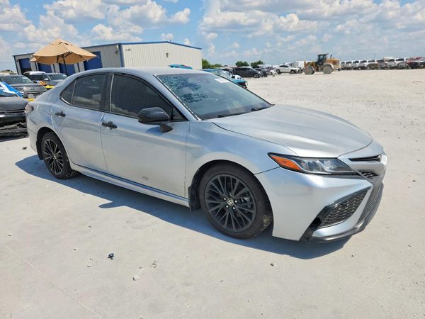 2021 TOYOTA CAMRY