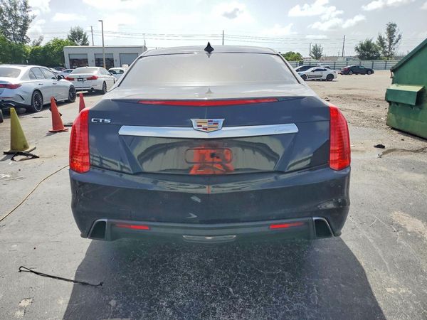 2018 CADILLAC CTS Luxury