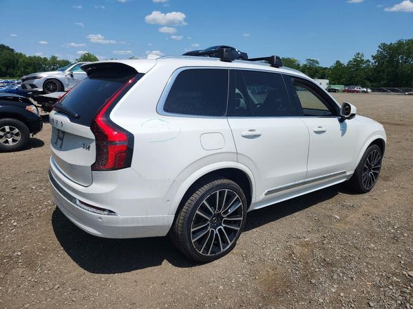 2026 VOLVO XC90 Plus Bright