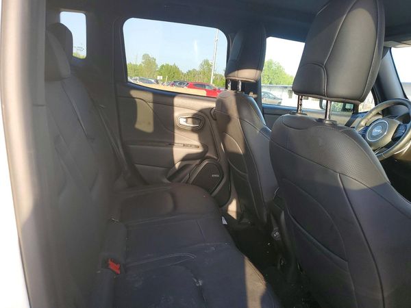 2020 JEEP RENEGADE Latitude, Longitude