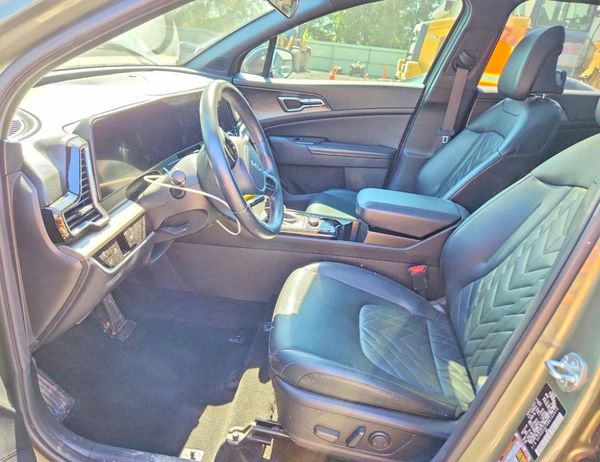 2024 KIA SPORTAGE X-LINE