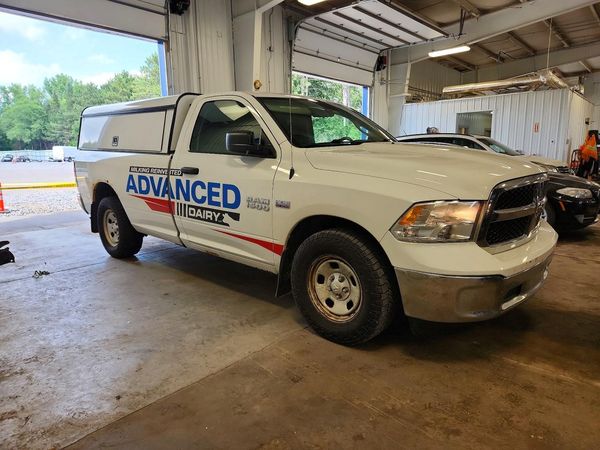 2016 RAM 1500 ST