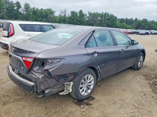 2015 TOYOTA CAMRY SOLA Hybrid