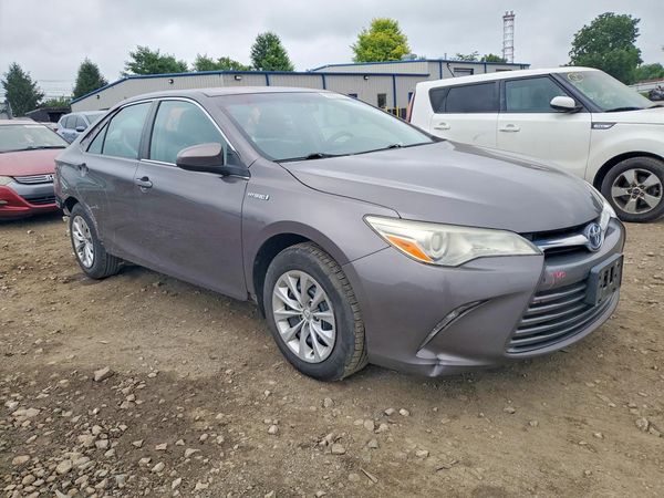 2015 TOYOTA CAMRY SOLA Hybrid