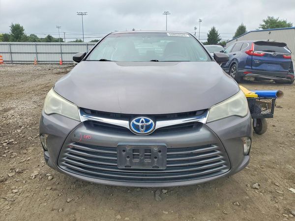2015 TOYOTA CAMRY SOLA Hybrid