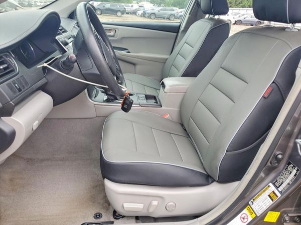2015 TOYOTA CAMRY SOLA Hybrid