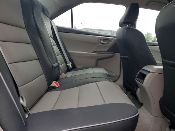 2015 TOYOTA CAMRY SOLA Hybrid