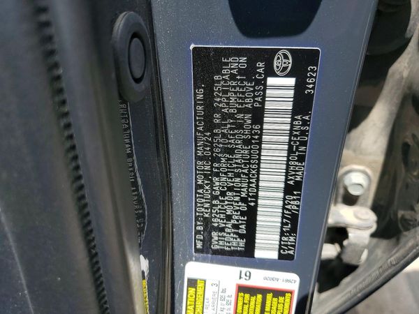2025 TOYOTA CAMRY