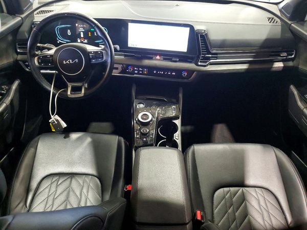 2025 KIA SPORTAGE X-Line