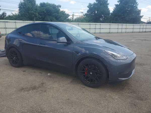 2022 TESLA MODEL Y