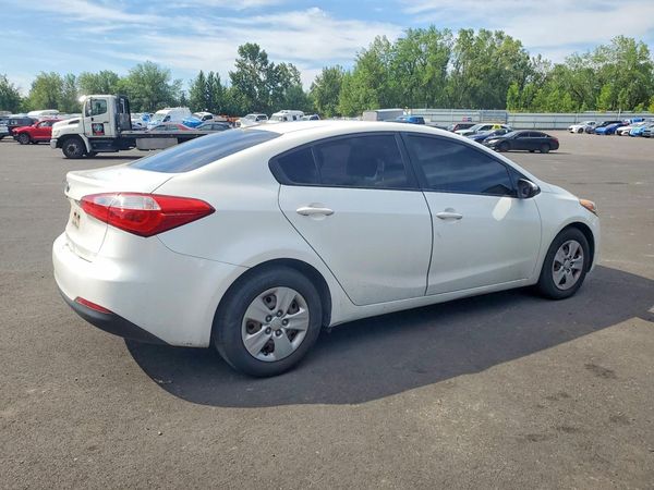 2016 KIA FORTE