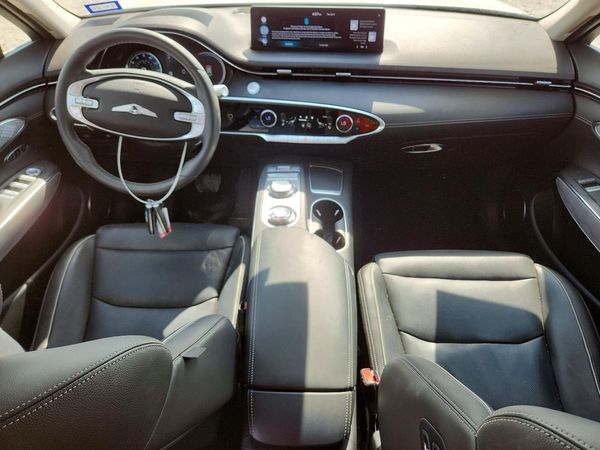 2024 GENESIS GV70