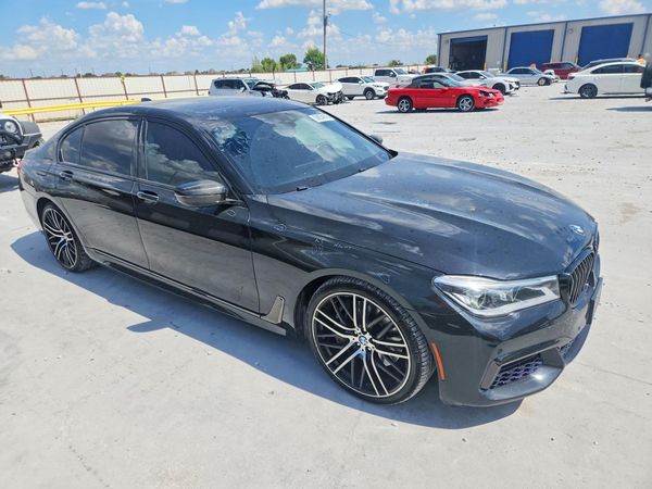 2018 BMW 750