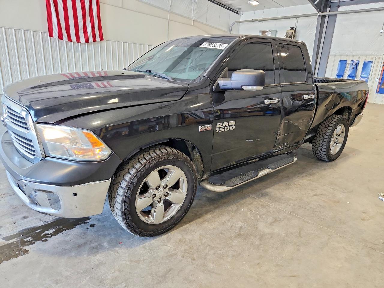 2017 RAM 1500 SLT QUAD CAB 4X4