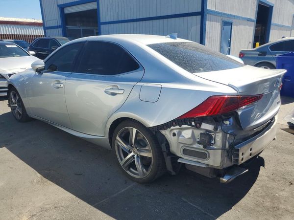 2017 LEXUS IS 200t