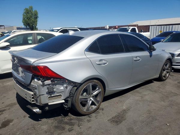 2017 LEXUS IS 200t
