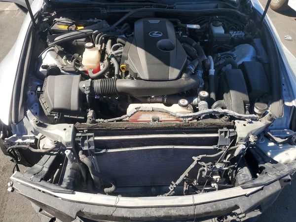 2017 LEXUS IS 200t