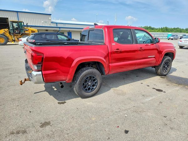 2019 TOYOTA TACOMA SR5