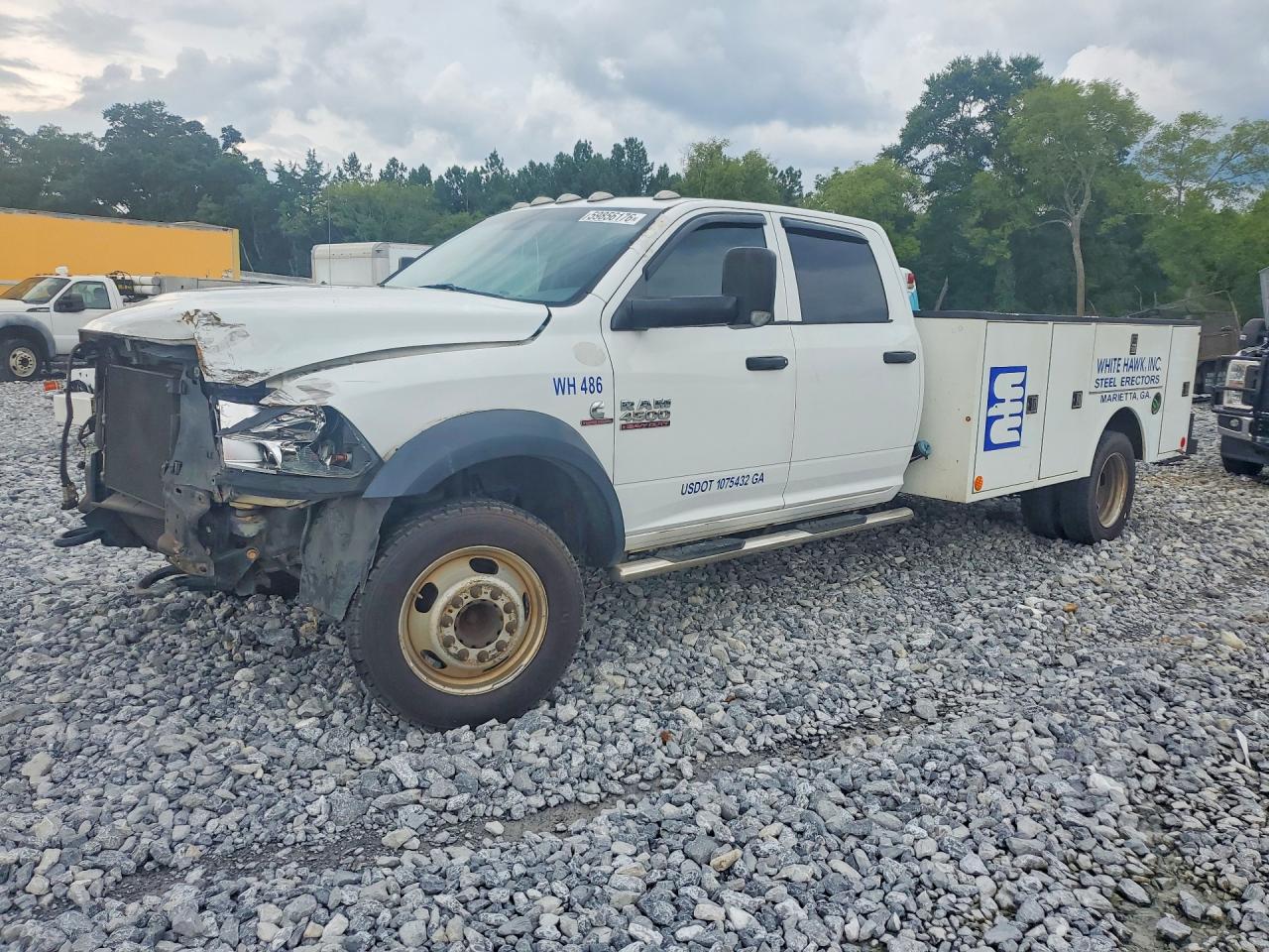 2018 RAM 4500 CREW CAB CHASSIS