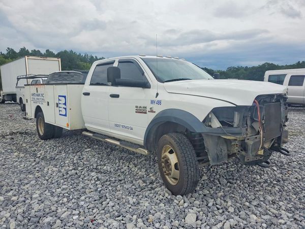 2018 RAM 4500 CREW CAB CHASSIS