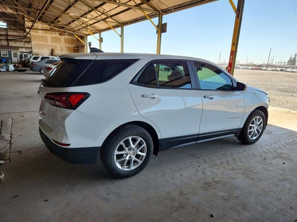 2024 CHEVROLET EQUINOX LS