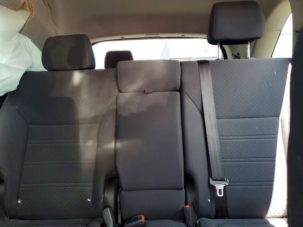 2018 KIA SORENTO L, LX