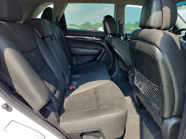 2015 KIA SORENTO GL