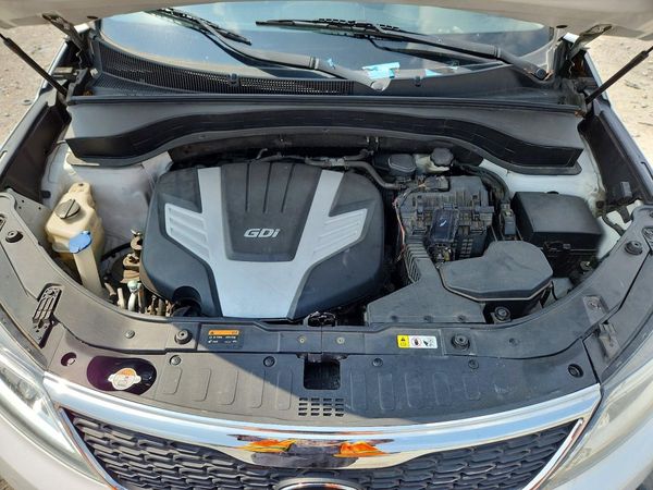 2015 KIA SORENTO GL