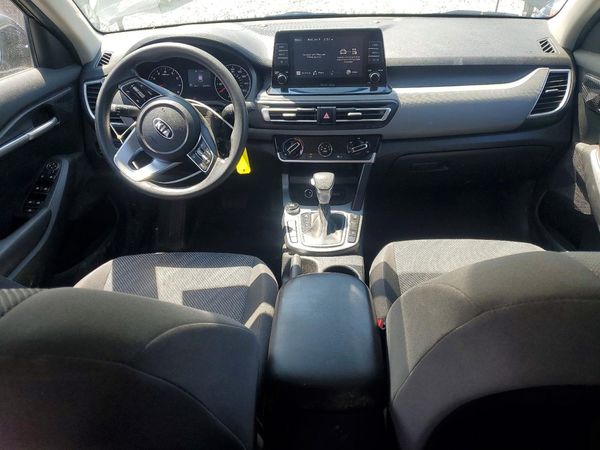 2021 KIA SELTOS LX