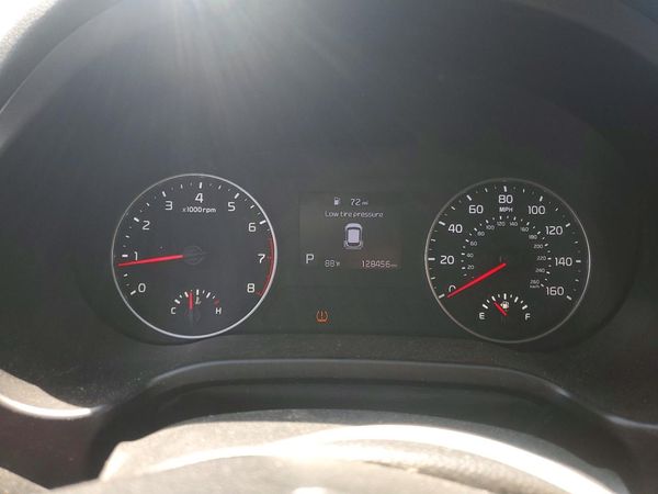 2021 KIA SELTOS LX