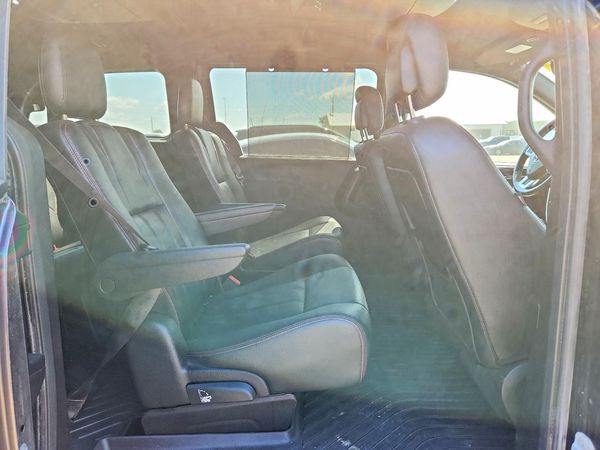 2019 DODGE GRAND CARAVAN GT