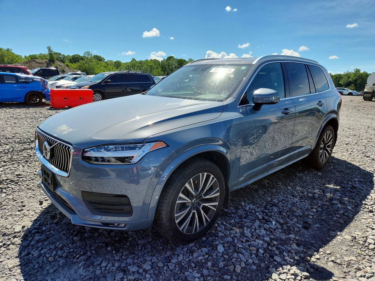 2022 VOLVO XC90