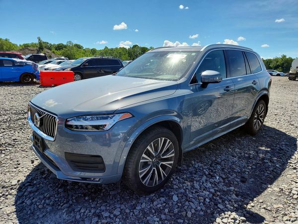 2022 VOLVO XC90
