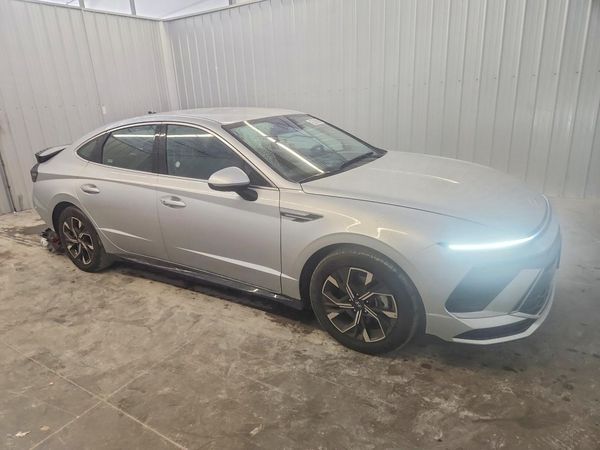 2025 HYUNDAI SONATA SEL — Passenger 3/4
