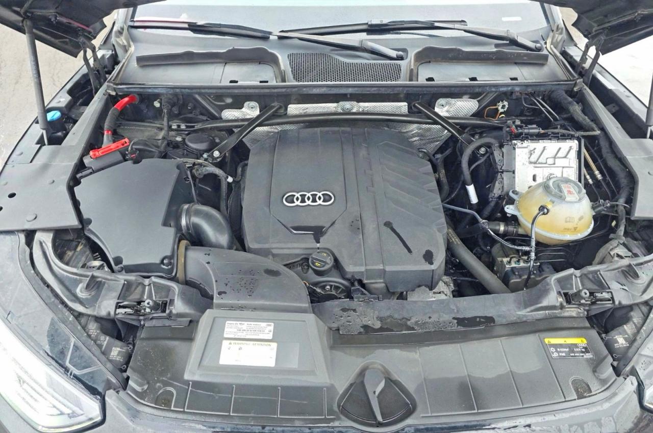 2022 AUDI Q5