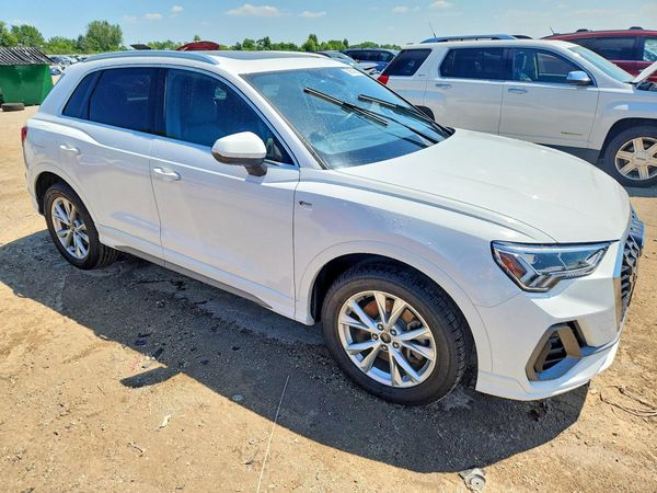 2023 AUDI Q3
