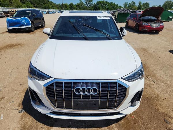 2023 AUDI Q3