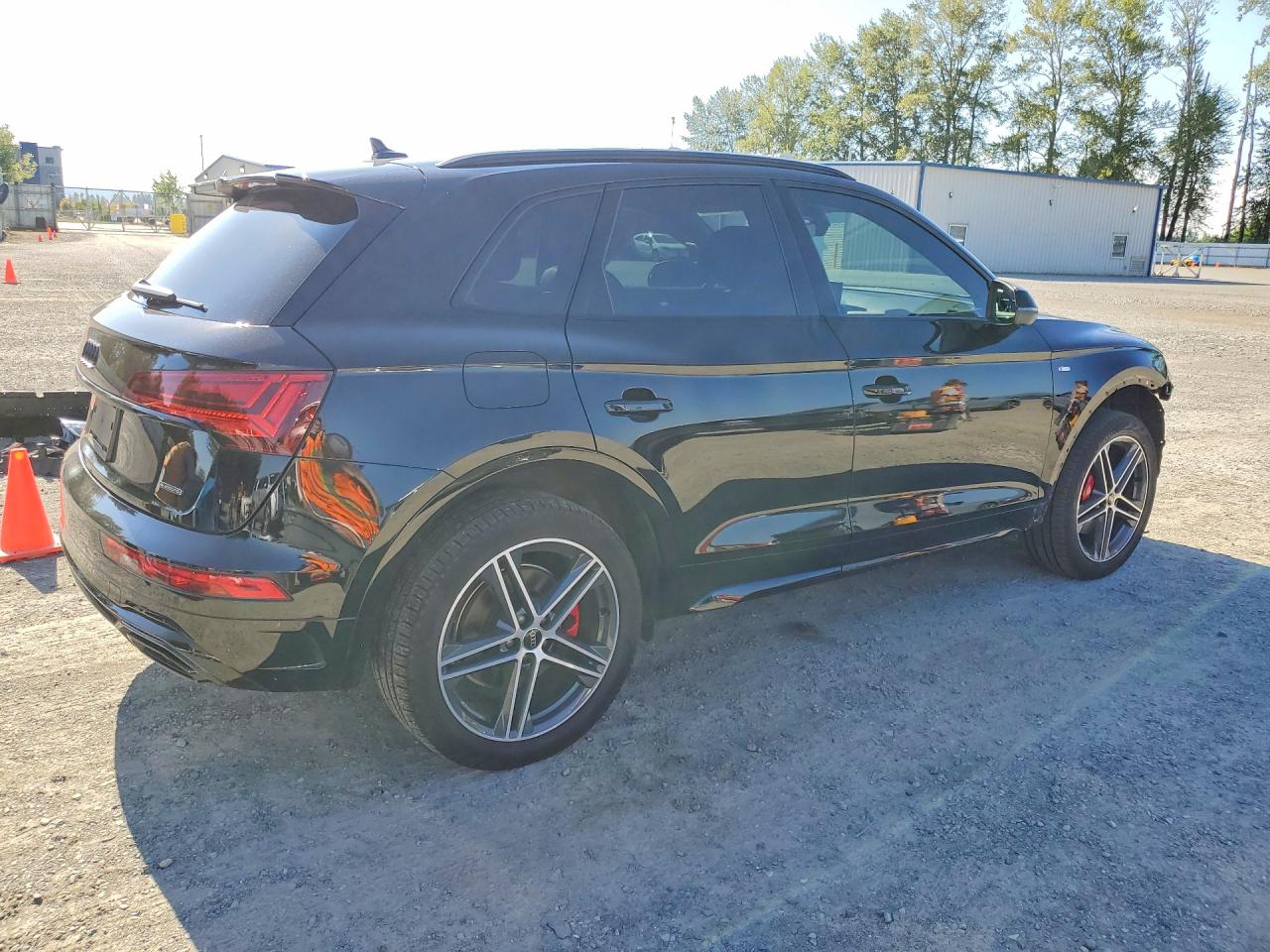 2025 AUDI Q5 E
