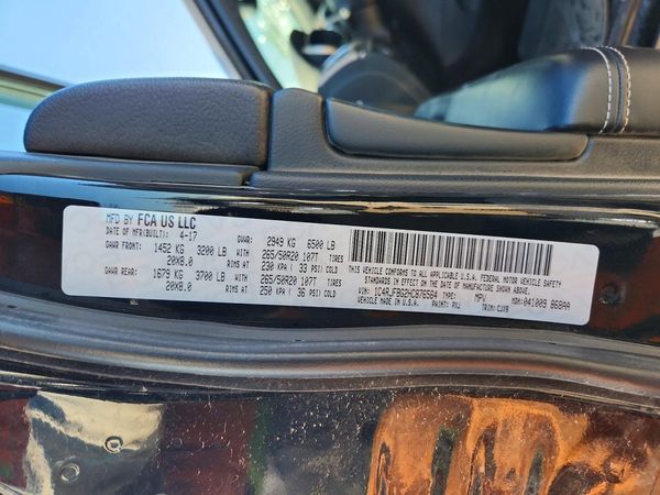 2017 JEEP GRAND CHEROKEE Limited