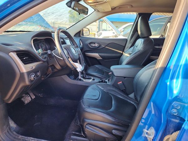 2018 JEEP CHEROKEE LATITUDE FWD