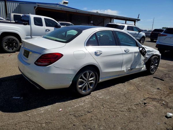 2016 MERCEDES-BENZ C