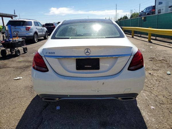 2016 MERCEDES-BENZ C