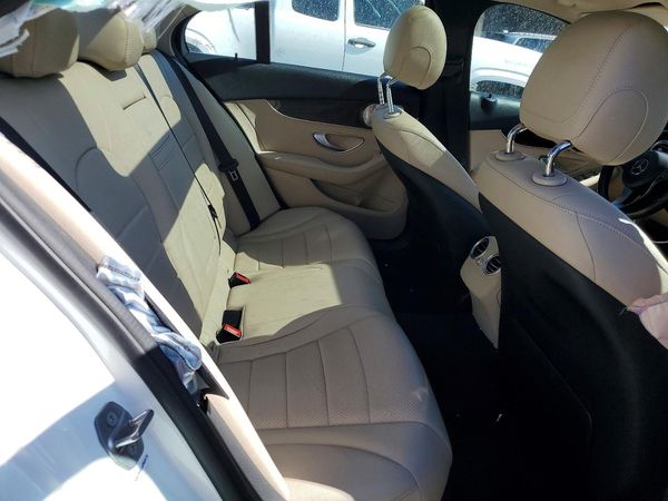 2016 MERCEDES-BENZ C