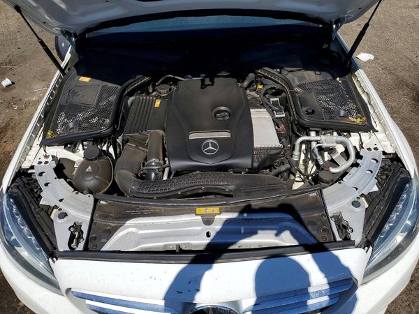 2016 MERCEDES-BENZ C