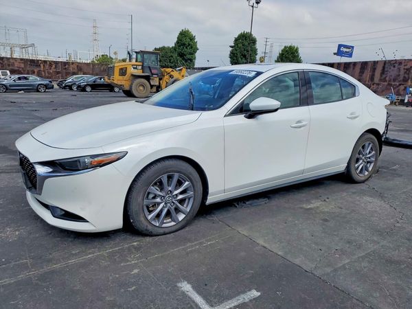 2020 MAZDA 3