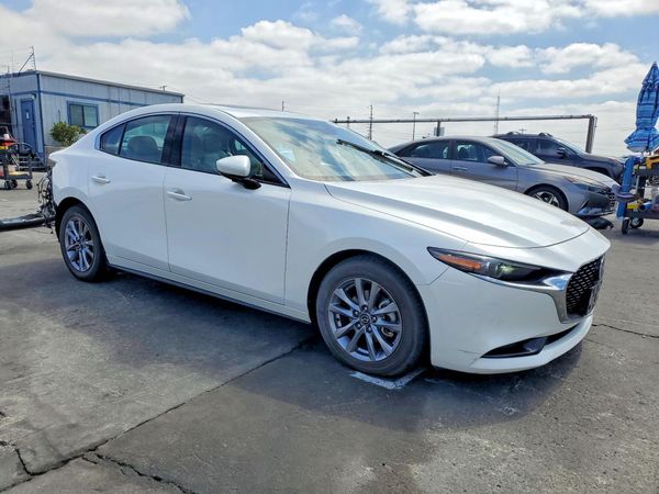 2020 MAZDA 3