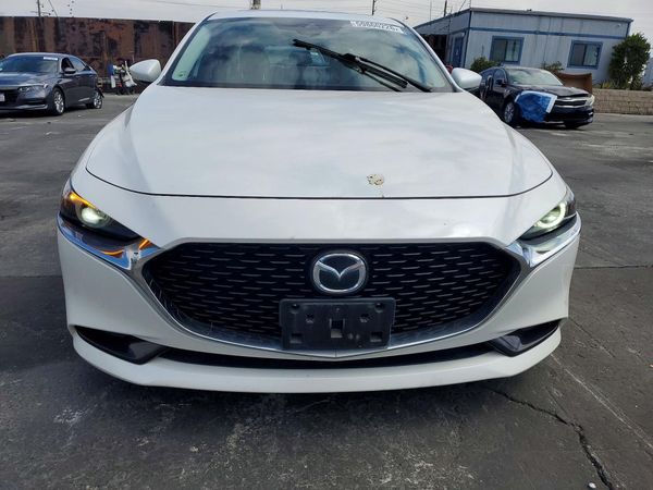 2020 MAZDA 3